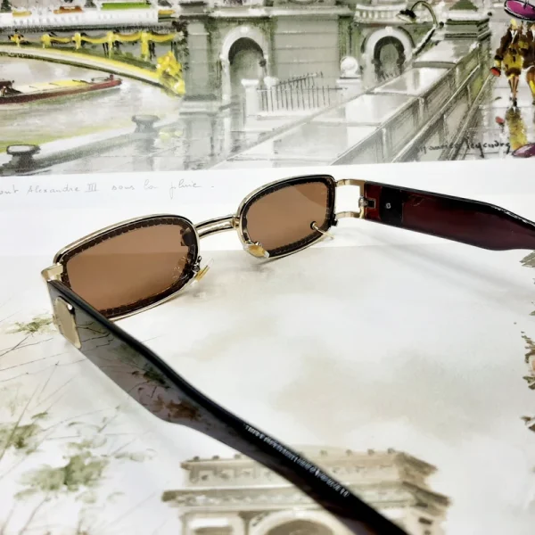 عینک آفتابی زنانه مدل G8032gbr - تصویر 5