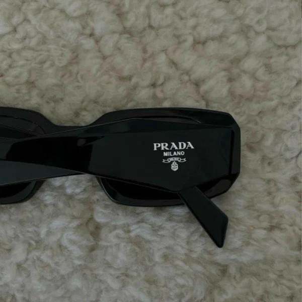 عینک آفتابی مدل P500 - تصویر 2